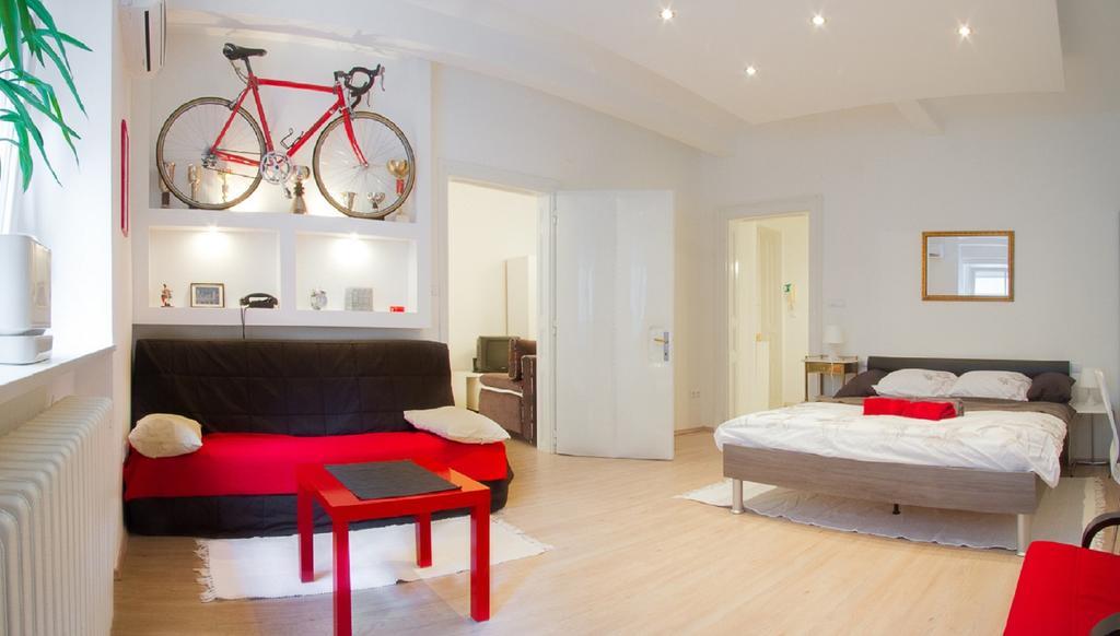 Apartment Red Bike Zagreb Quarto foto